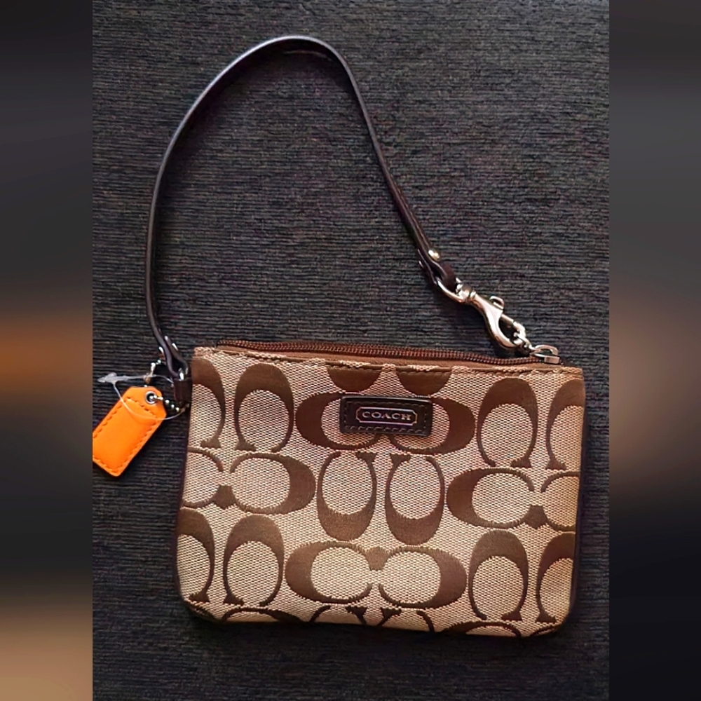 Coach Park Signature Small Wristlet (Coach Outlet #F49471)